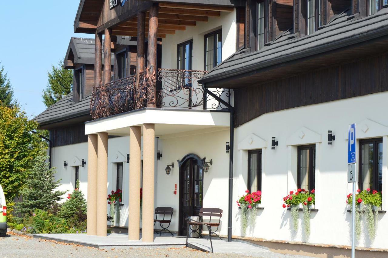 Bed and Breakfast Osrodek Bialy Lew à Wojciechow  Extérieur photo